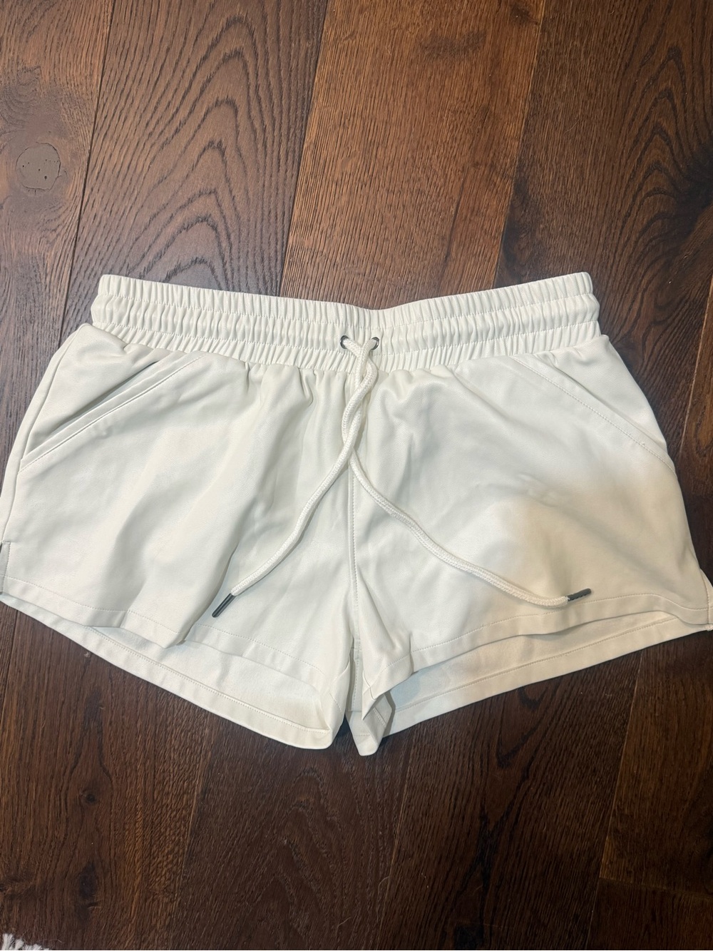 David Lerner White Elastic-Waist Drawstring faux leather  Athletic Shorts